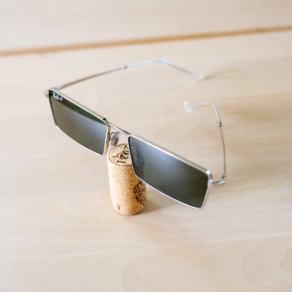 Ray-Ban Emy Bio-Based – Polished Silver Frame, Dark Lenses - Picture 2 of 8